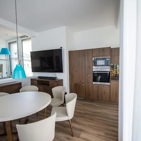 Boutiquehotel Woerthersee - Serviced 4* Фельден-ам-Вёртер-Зе