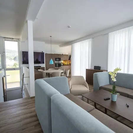 ホテル Boutiquehotel Woerthersee - Serviced フェルデン・アム・ヴェルターゼー