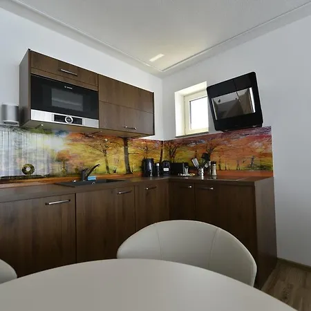 Отель Boutiquehotel Woerthersee - Serviced Фельден-ам-Вёртер-Зе